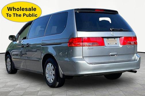 Granite Green Metallic 2000 Honda Odyssey LX