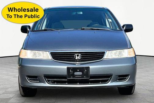 Granite Green Metallic 2000 Honda Odyssey LX