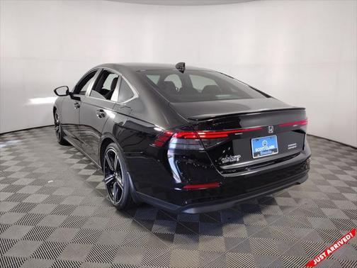2023 Honda Accord Hybrid Base