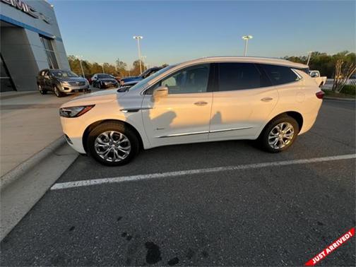 2020 Buick Enclave AWD Avenir
