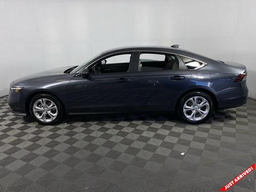 2025 Honda Accord LX 1.5T