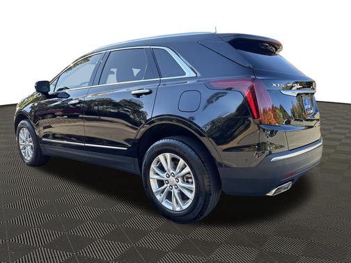 2023 Cadillac XT5 Luxury