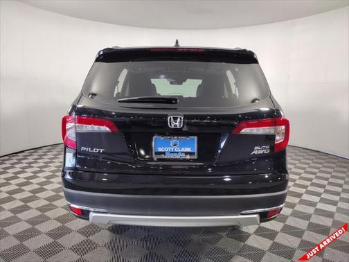 2022 Honda Pilot AWD Elite