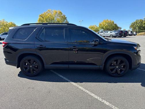 2025 Honda Pilot Black Edition