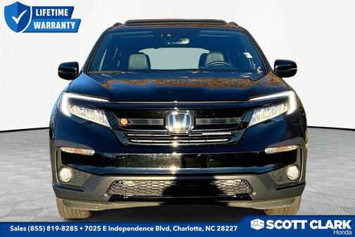2022 Honda Pilot AWD Black Edition
