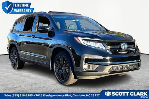 2022 Honda Pilot AWD Black Edition