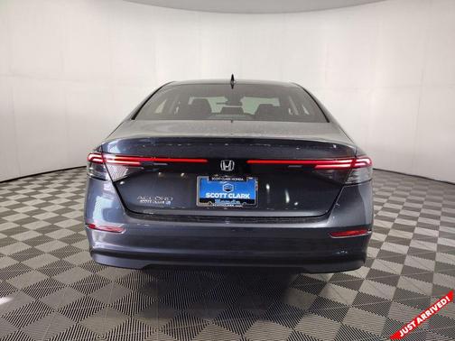 2025 Honda Accord LX 1.5T