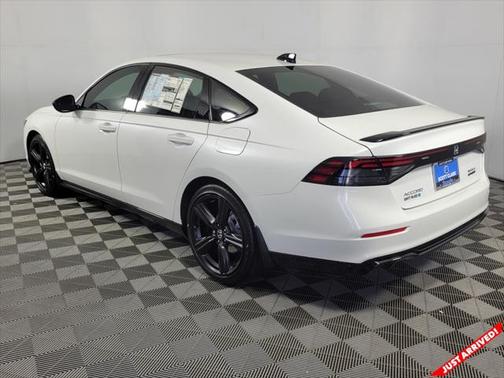 2025 Honda Accord Hybrid Base