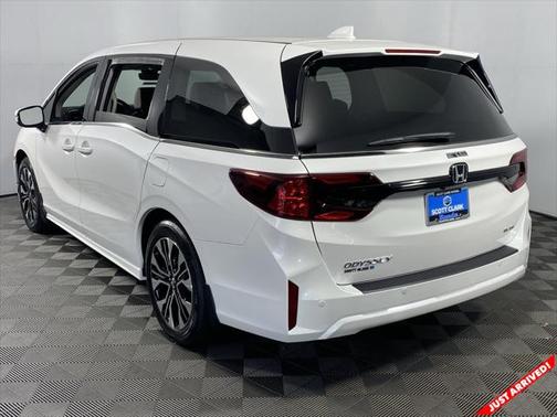 2025 Honda Odyssey Elite