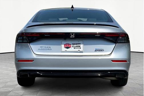 2023 Honda Accord Hybrid Base