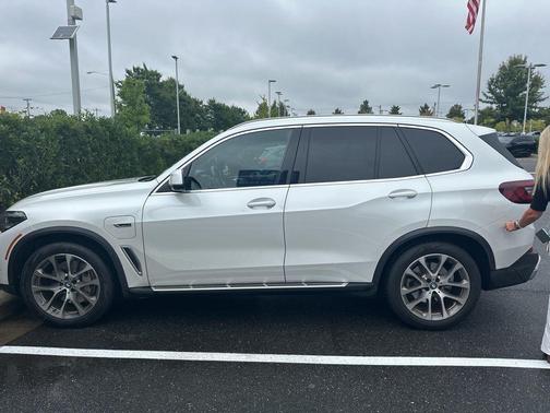 2023 BMW X5 PHEV xDrive45e