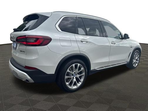 2023 BMW X5 PHEV xDrive45e