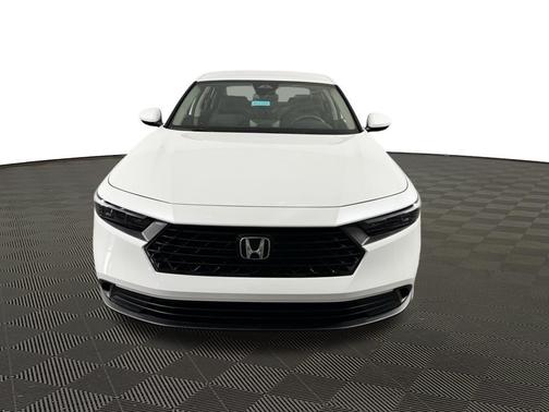 2025 Honda Accord LX 1.5T
