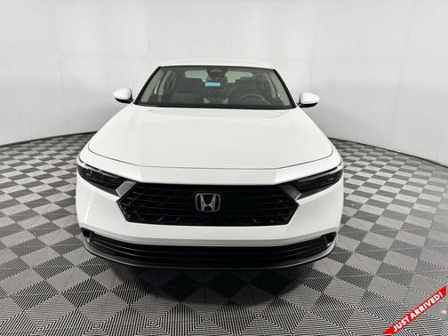 2025 Honda Accord LX 1.5T