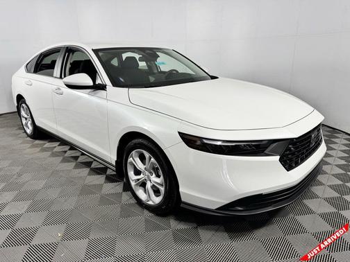 2025 Honda Accord LX 1.5T