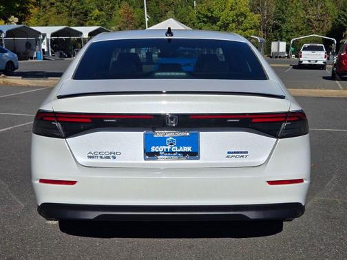 2024 Honda Accord Hybrid Base