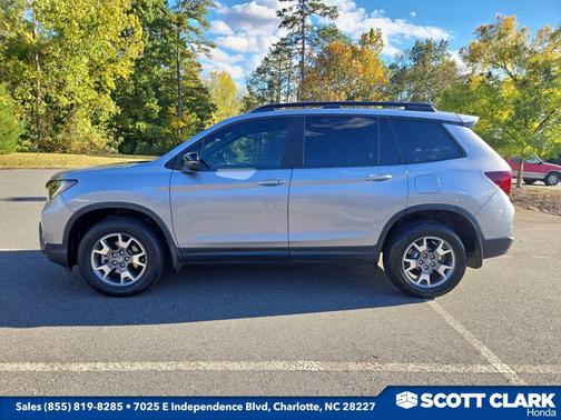 2023 Honda Passport AWD TrailSport