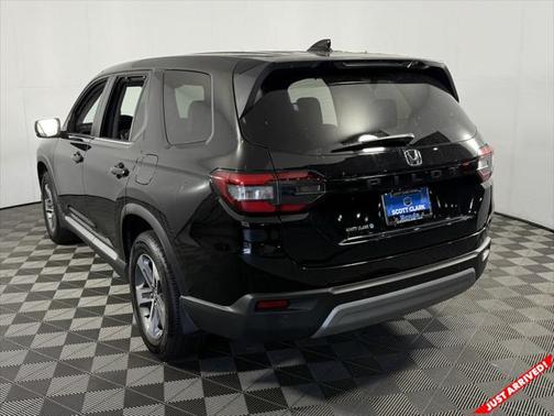 2024 Honda Pilot EX-L 7 Passenger