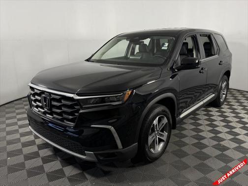 2024 Honda Pilot EX-L 7 Passenger