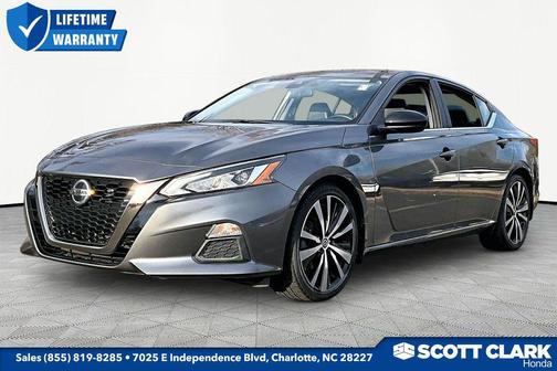 2020 Nissan Altima SR FWD