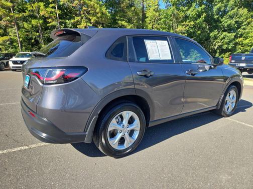 2025 Honda HR-V LX