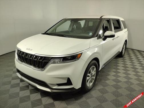 2022 Kia Carnival LXS