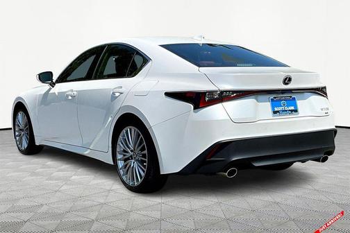 2022 Lexus IS 300 Base