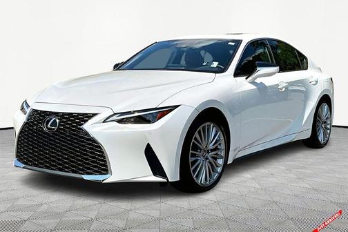 2022 Lexus IS 300 Base