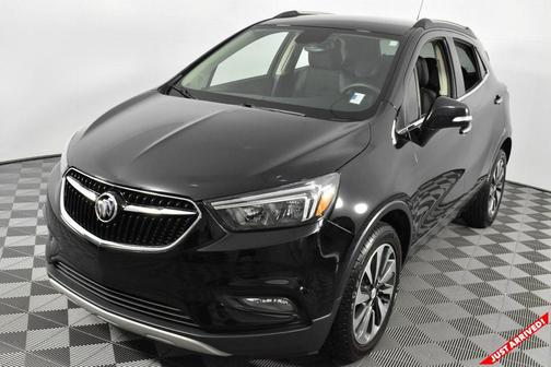 Photo 3 of 21 of 2018 Buick Encore Preferred II
