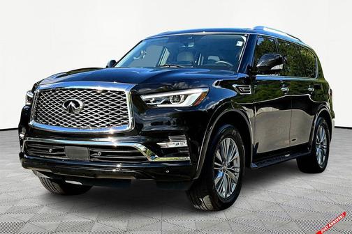 2023 INFINITI QX80 Luxe