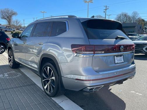 2026 Volkswagen Atlas 2.0T SEL Premium R-Line 4MOTION