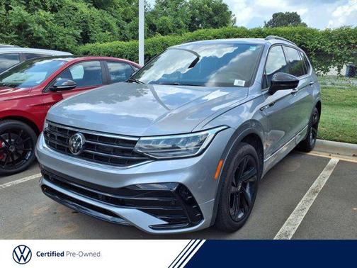 2024 Volkswagen Tiguan 2.0T SE R-Line Black