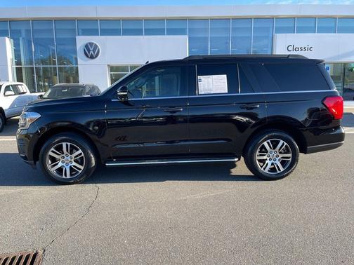 2022 Ford Expedition XLT