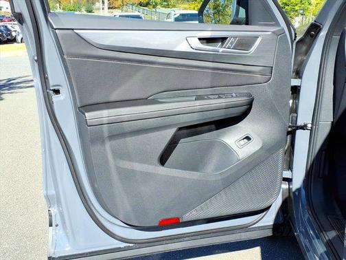 2026 Volkswagen Atlas Cross Sport 2.0T SE w/Technology 4MOTION