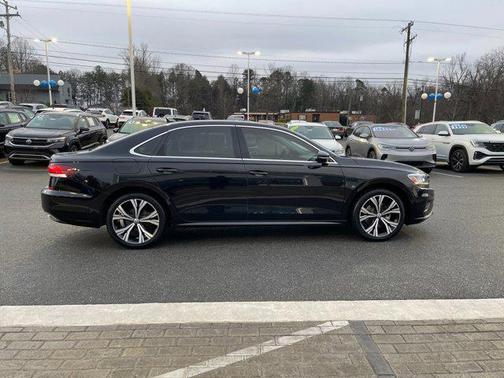 2021 Volkswagen Passat 2.0T SE