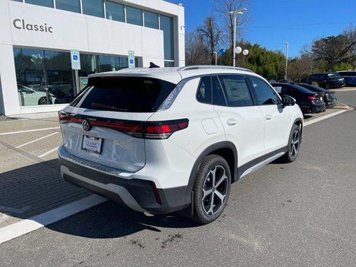 2026 Volkswagen Tiguan 2.0T SE