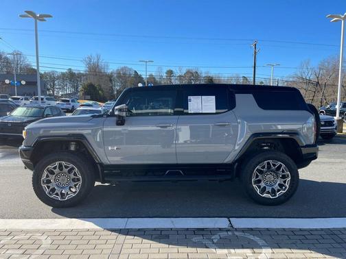 2025 GMC HUMMER EV SUV 3X