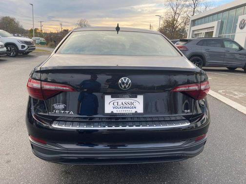 2022 Volkswagen Jetta 1.5T SE