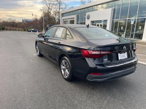 2022 Volkswagen Jetta 1.5T SE