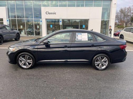 2022 Volkswagen Jetta 1.5T SE