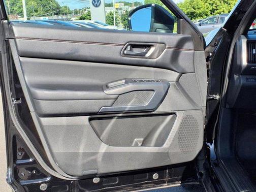 2024 Nissan Pathfinder Rock Creek 4WD