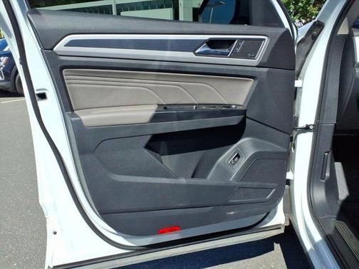 2021 Volkswagen Atlas 3.6L SEL Premium