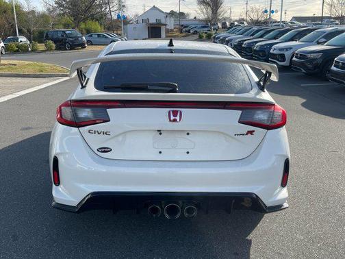 2024 Honda Civic Type R Base