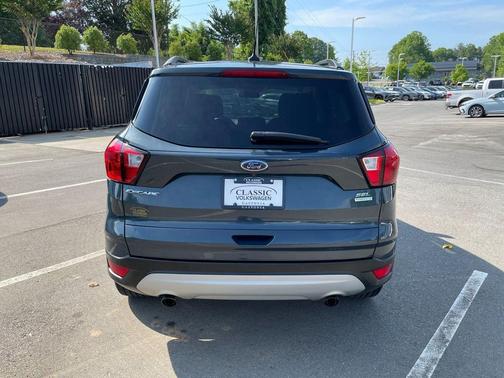 Baltic Sea Green Metallic 2019 Ford Escape SEL