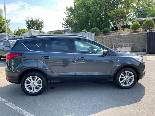 Baltic Sea Green Metallic 2019 Ford Escape SEL