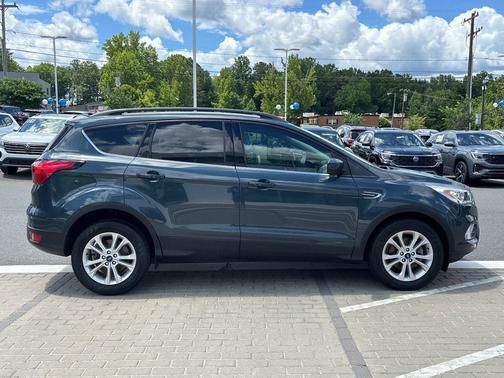 Baltic Sea Green Metallic 2019 Ford Escape SEL