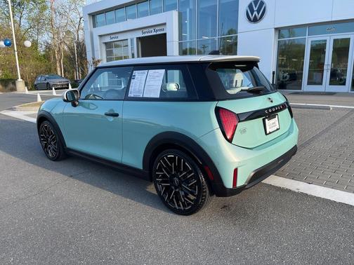 Ocean Wave Green Metallic 2025 MINI Hardtop Cooper S