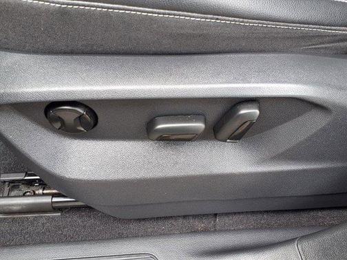 2020 Volkswagen Atlas Cross Sport 3.6L V6 SE w/Technology