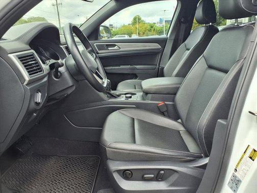 2020 Volkswagen Atlas Cross Sport 3.6L V6 SE w/Technology