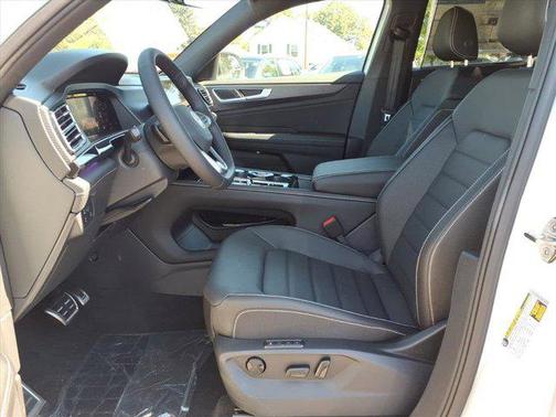 2026 Volkswagen Atlas Cross Sport 2.0T SEL